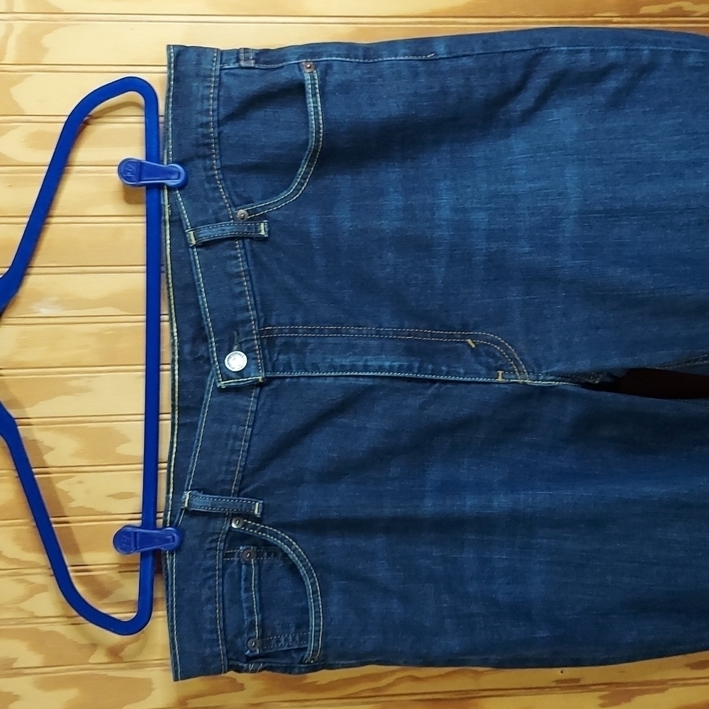 Levi's 541 Jeans - Picture 4 of 8